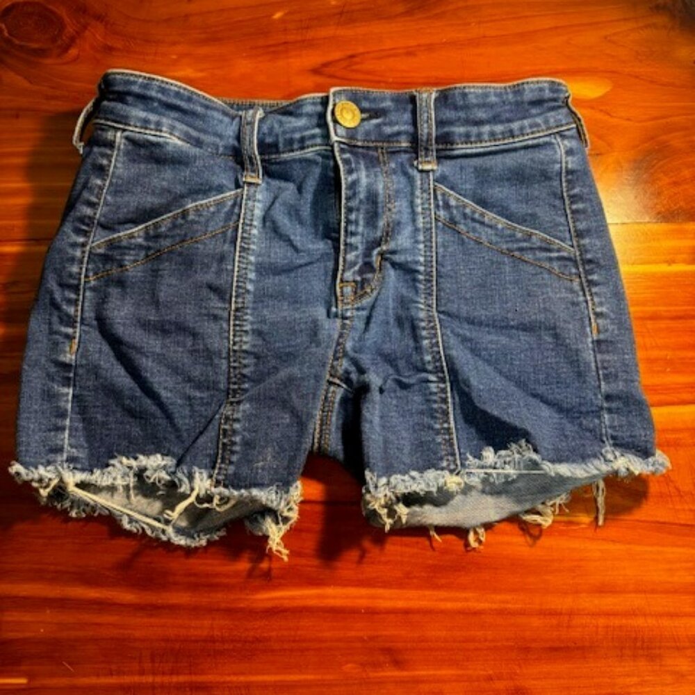 American Eagle Denim Midi Shorts, Size 4